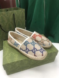 Dior Shoes