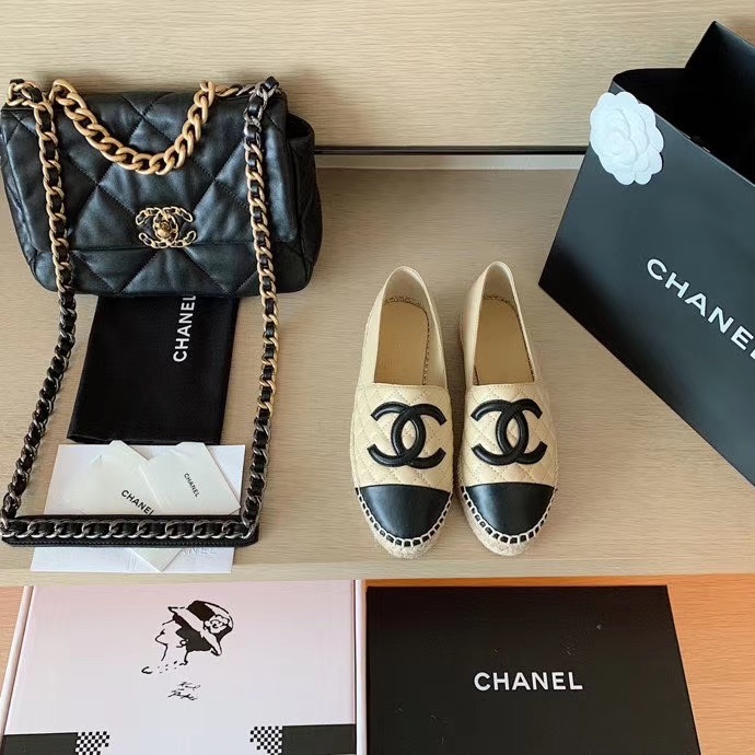 Chanel Shoes in Grey