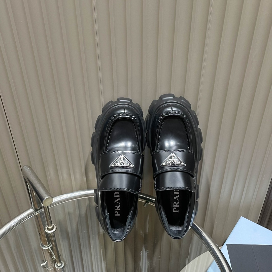 Prada Shoes in Black