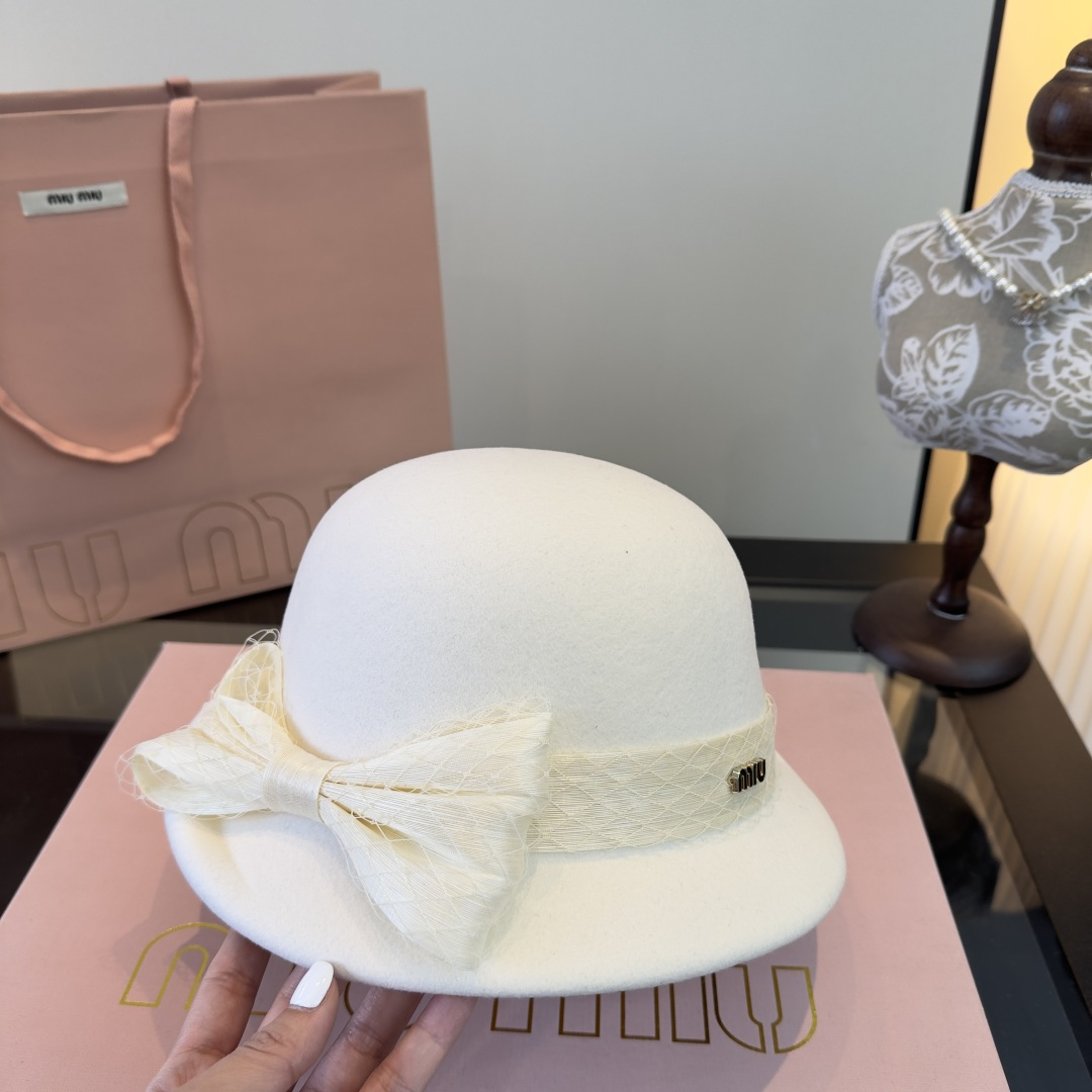 Miu Miu Jewelry in White