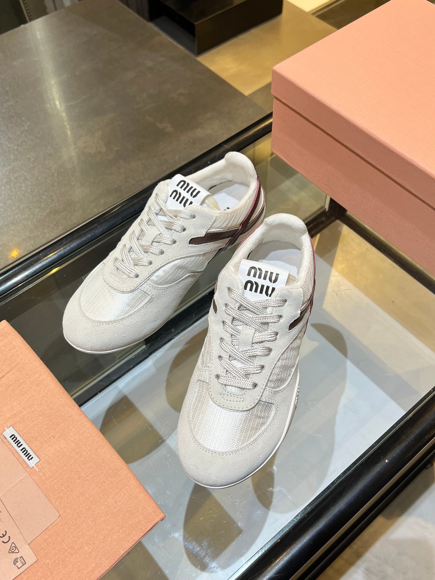 Sneakers