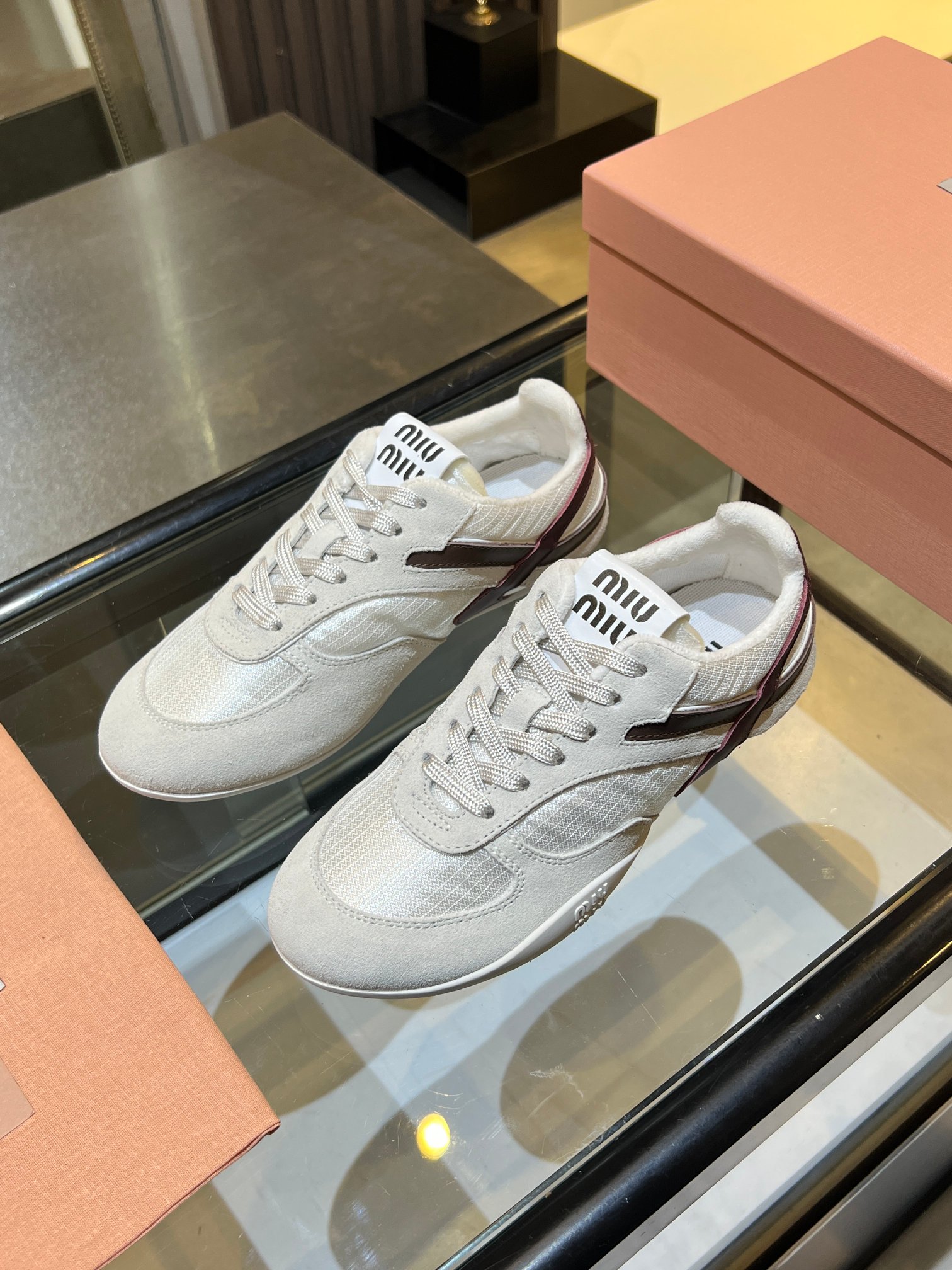 Sneakers