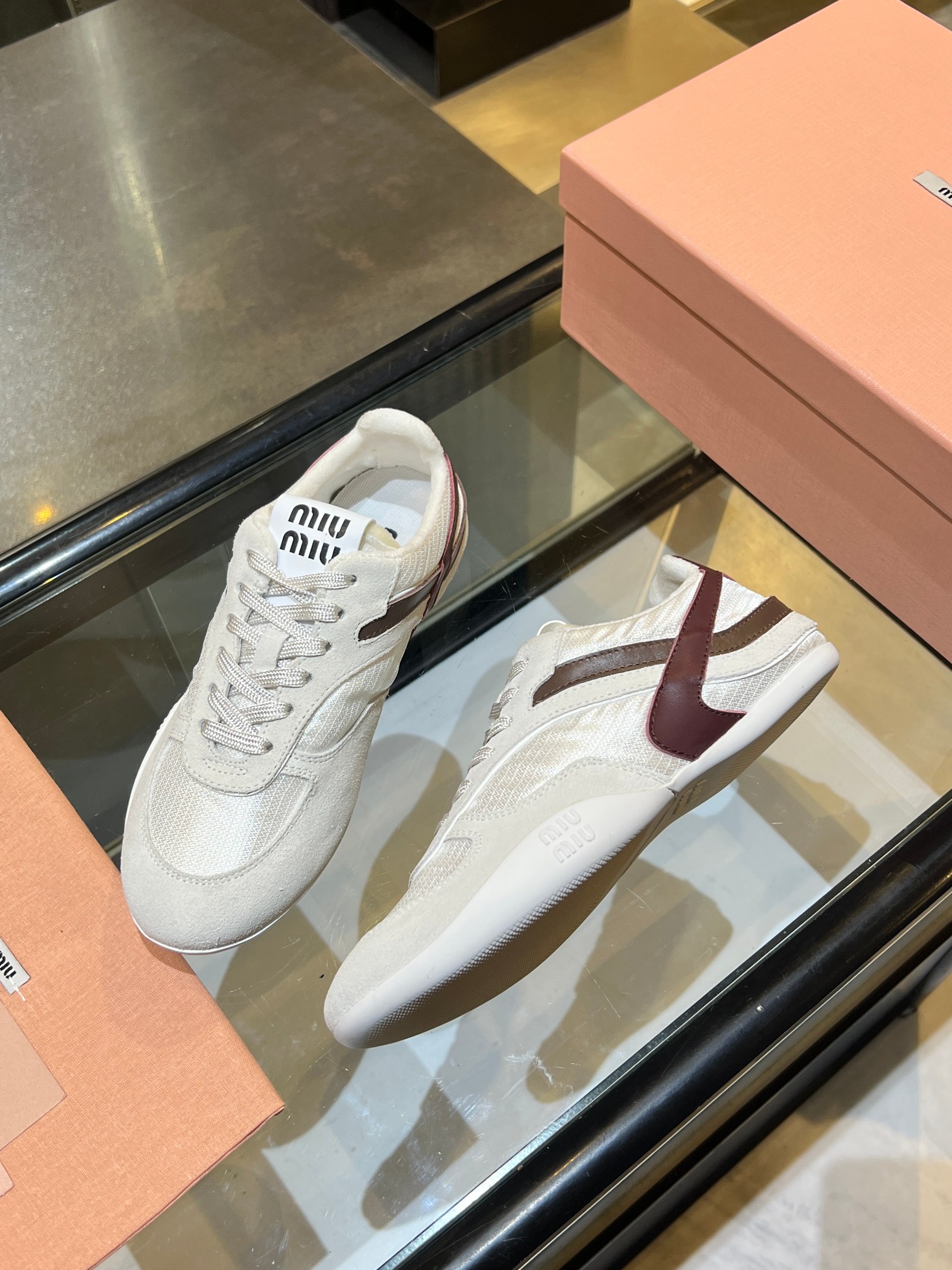 Sneakers