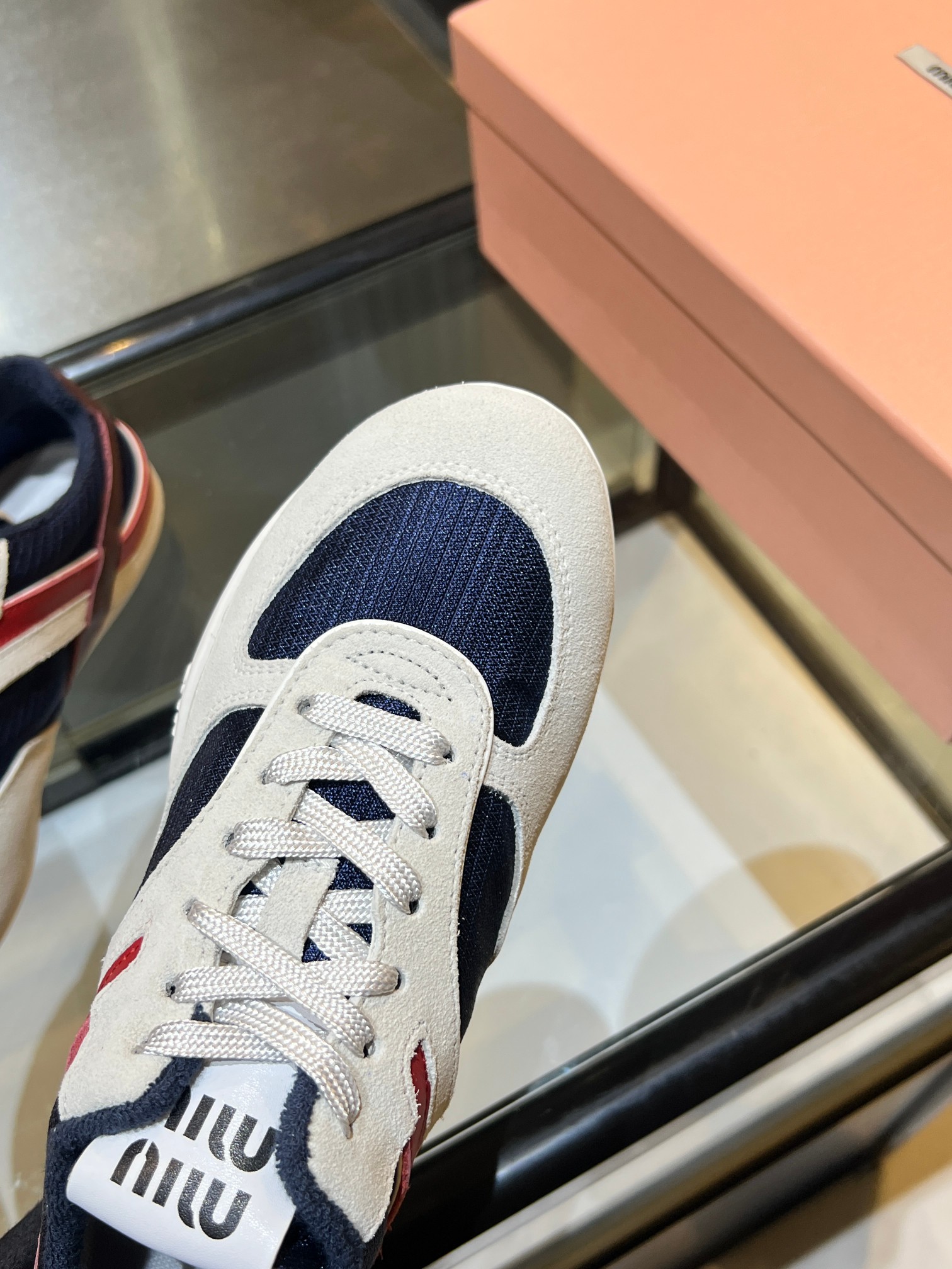 Sneakers