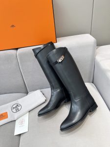 Hermes Shoes in Black
