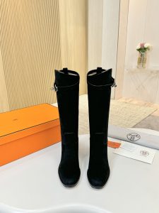 Hermes Shoes in Black