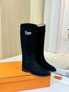 Hermes Shoes in Black