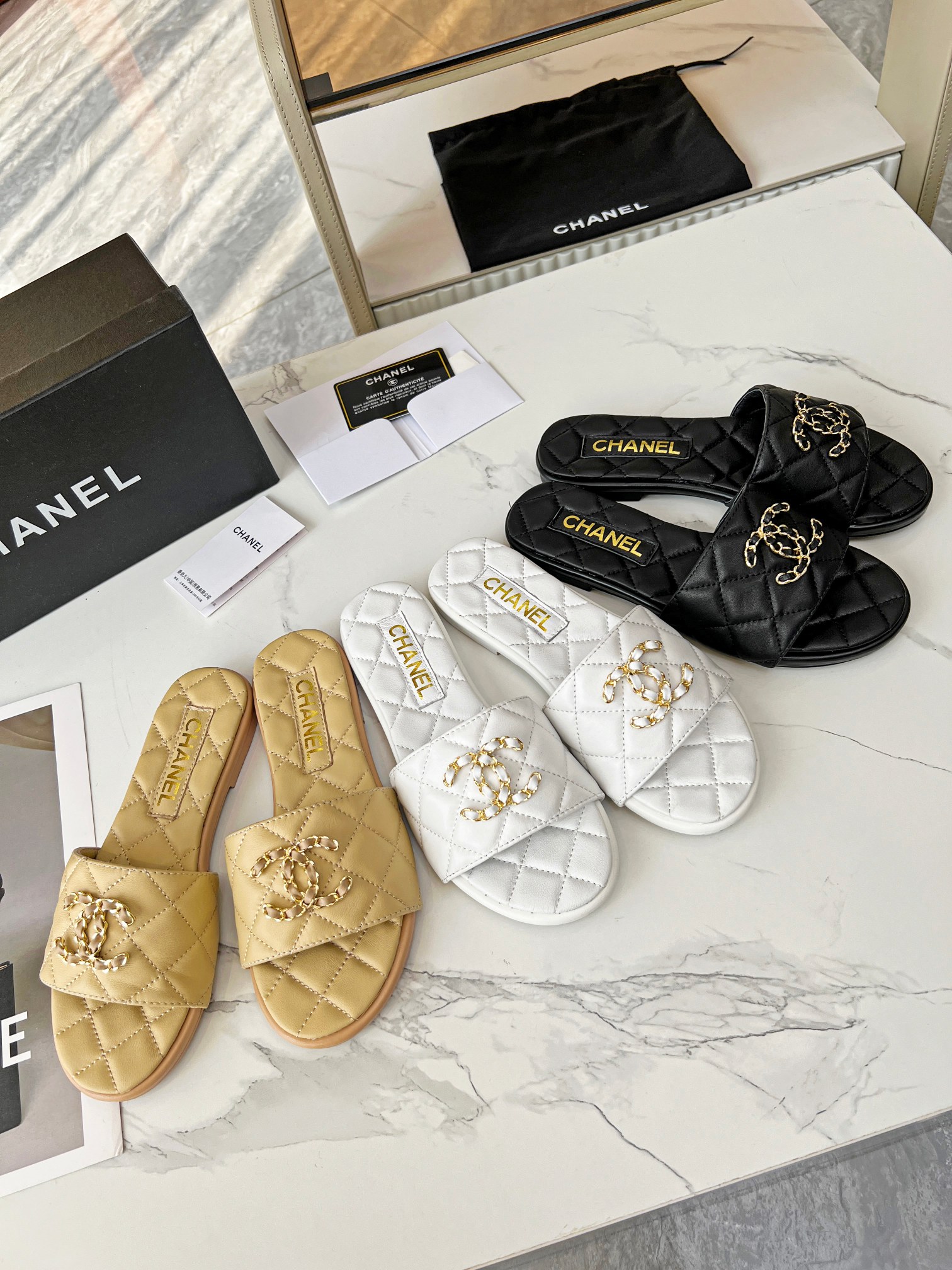 Sandals in Black