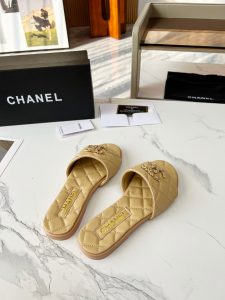 Sandals in Black