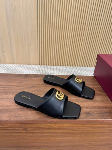 Gucci Sandals