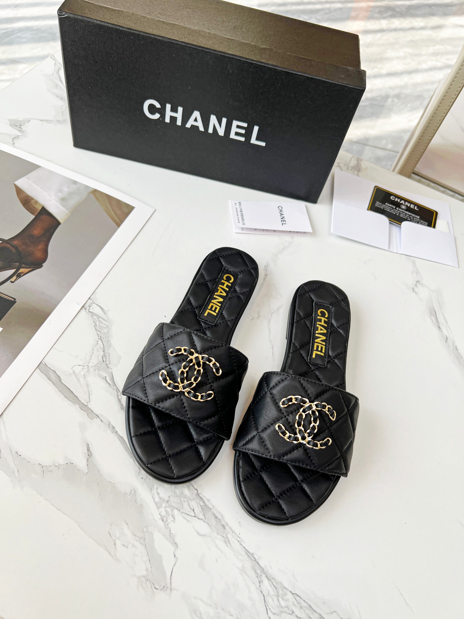 Sandals in Black
