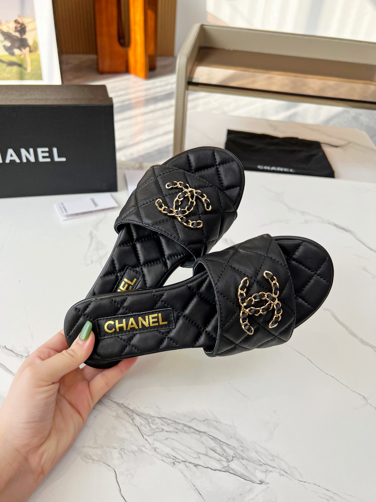 Sandals in Black