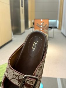 Gucci Sandals