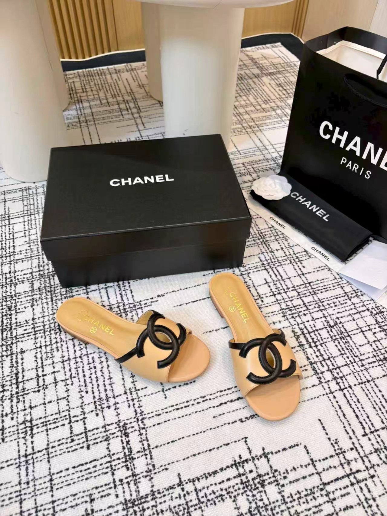Sandals in Black