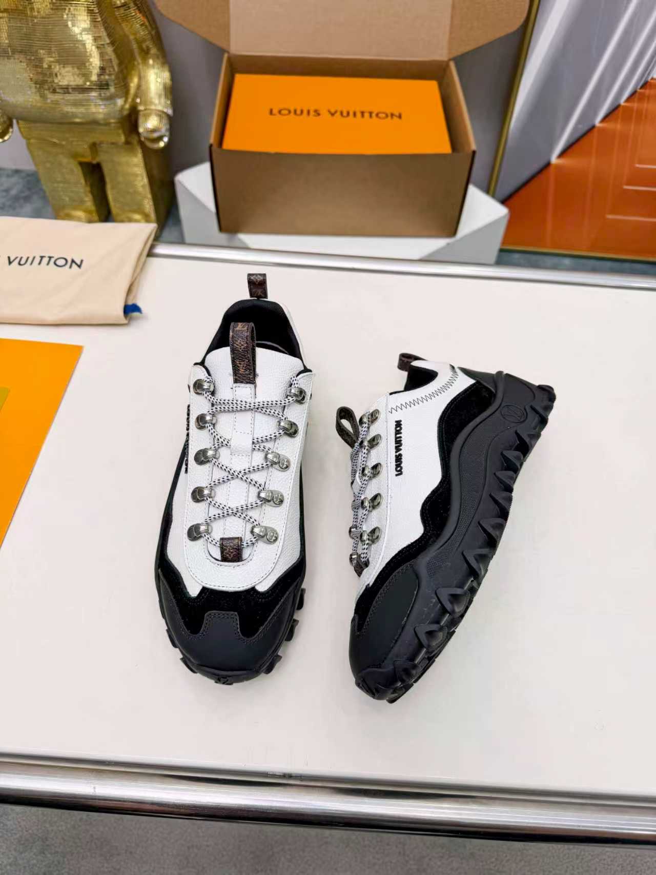 Louis Vuitton Rush Sneakers
