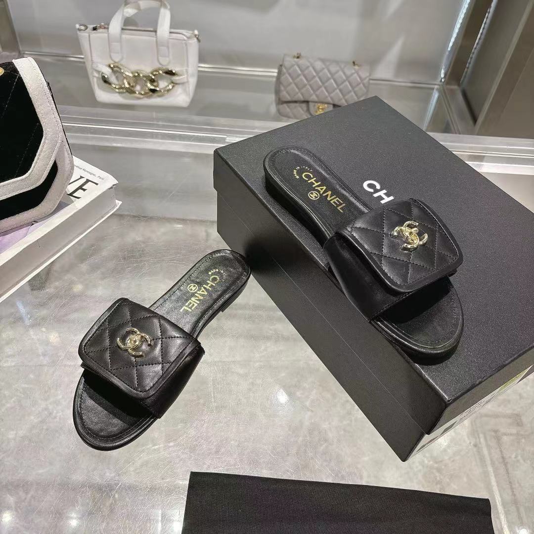 Chanel Shoes in Black