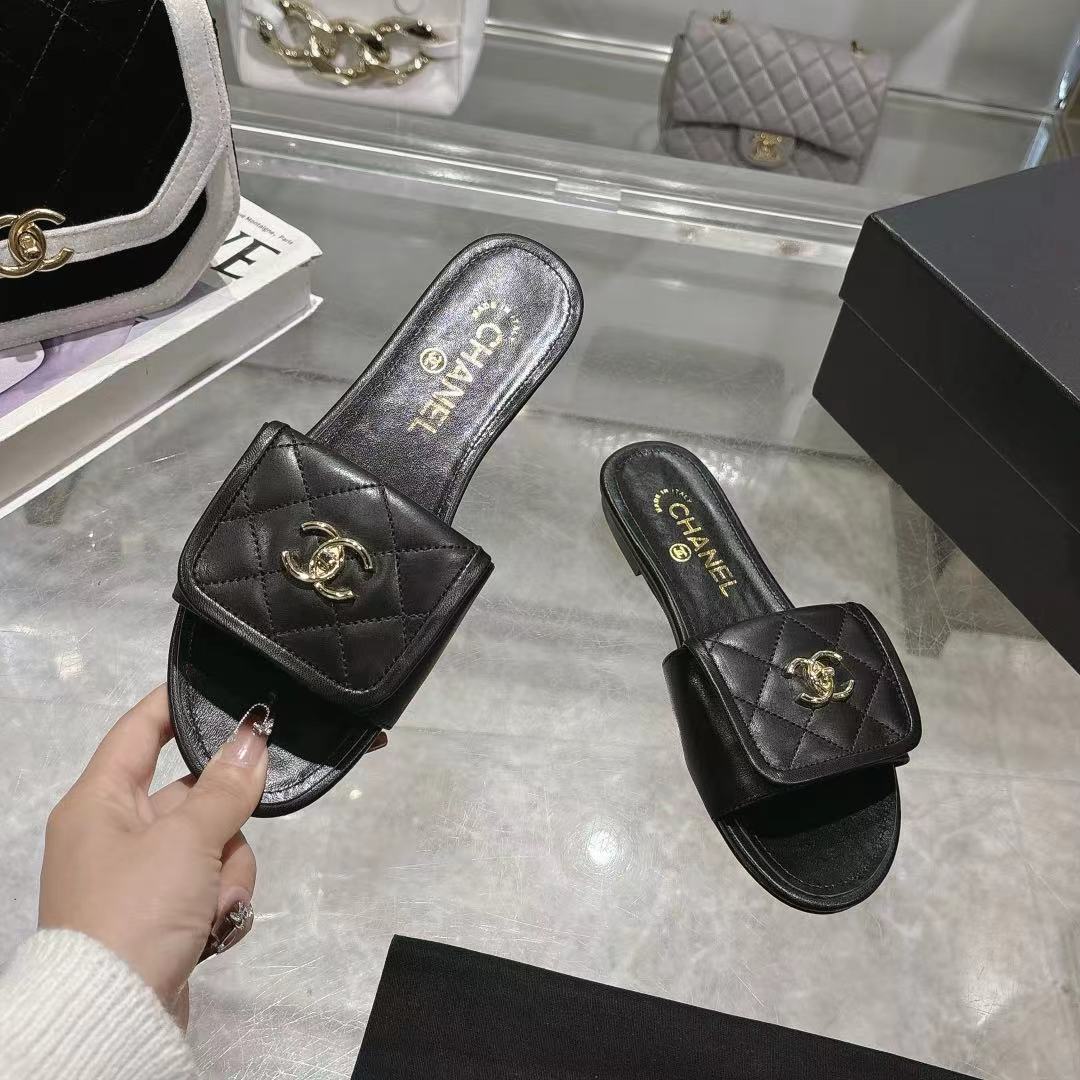 Chanel Shoes in Black