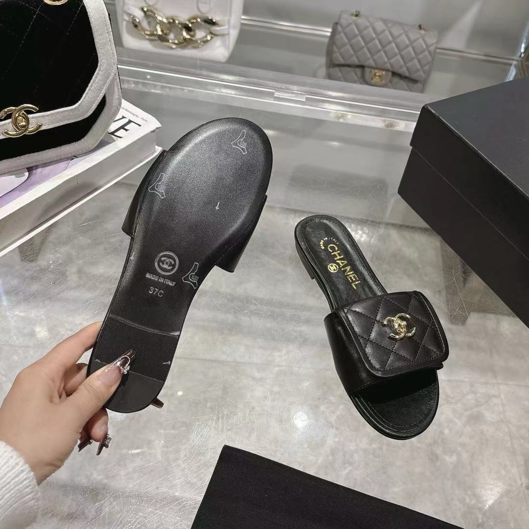 Chanel Shoes in Black