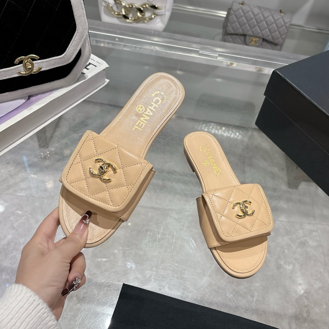 Chanel Shoes in Black