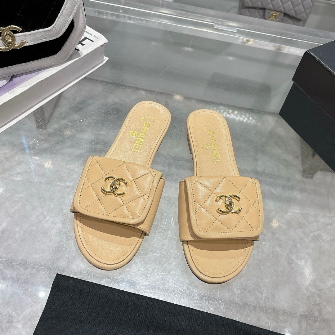 Chanel Shoes in Black