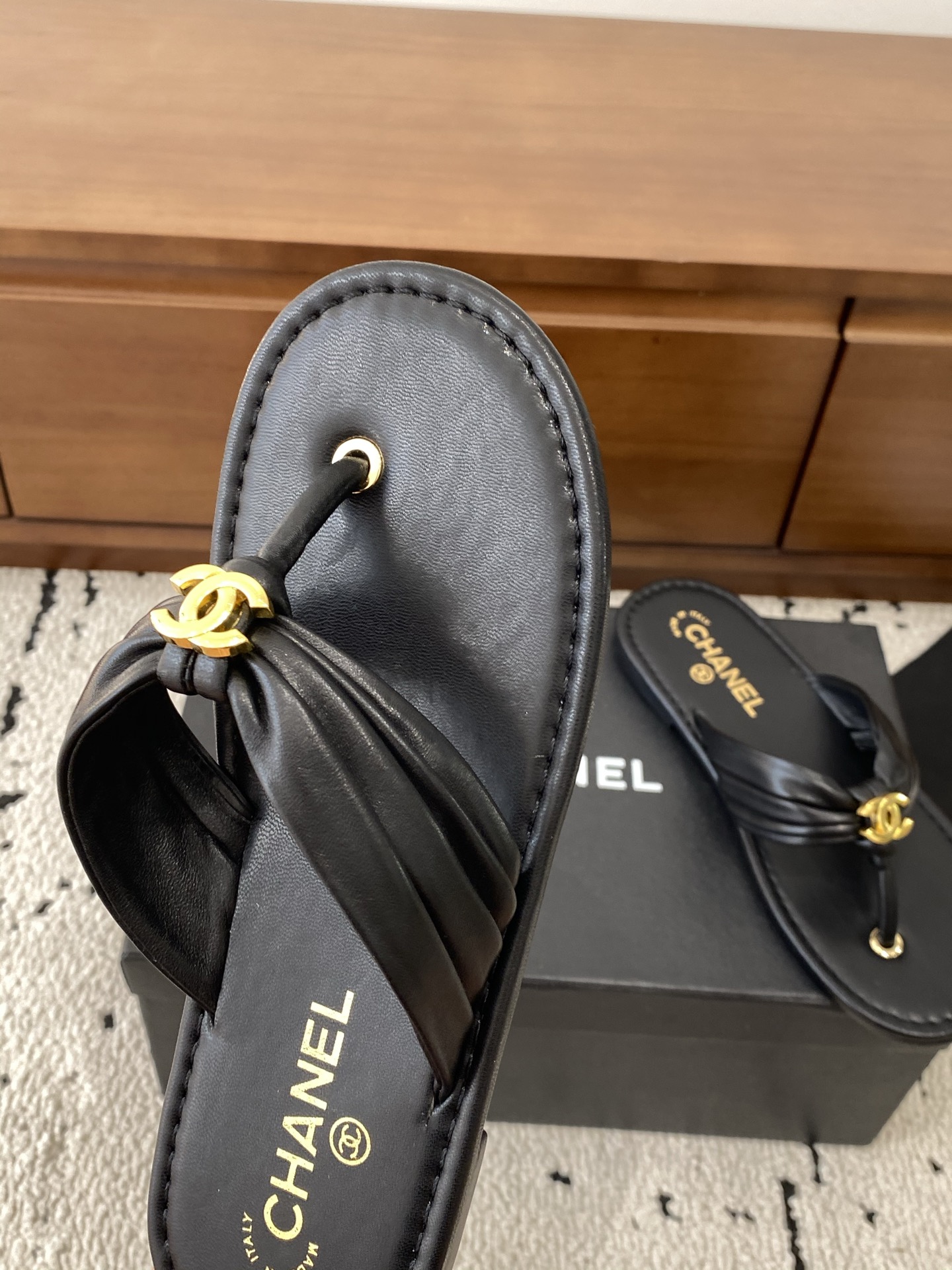 Shoes in Black