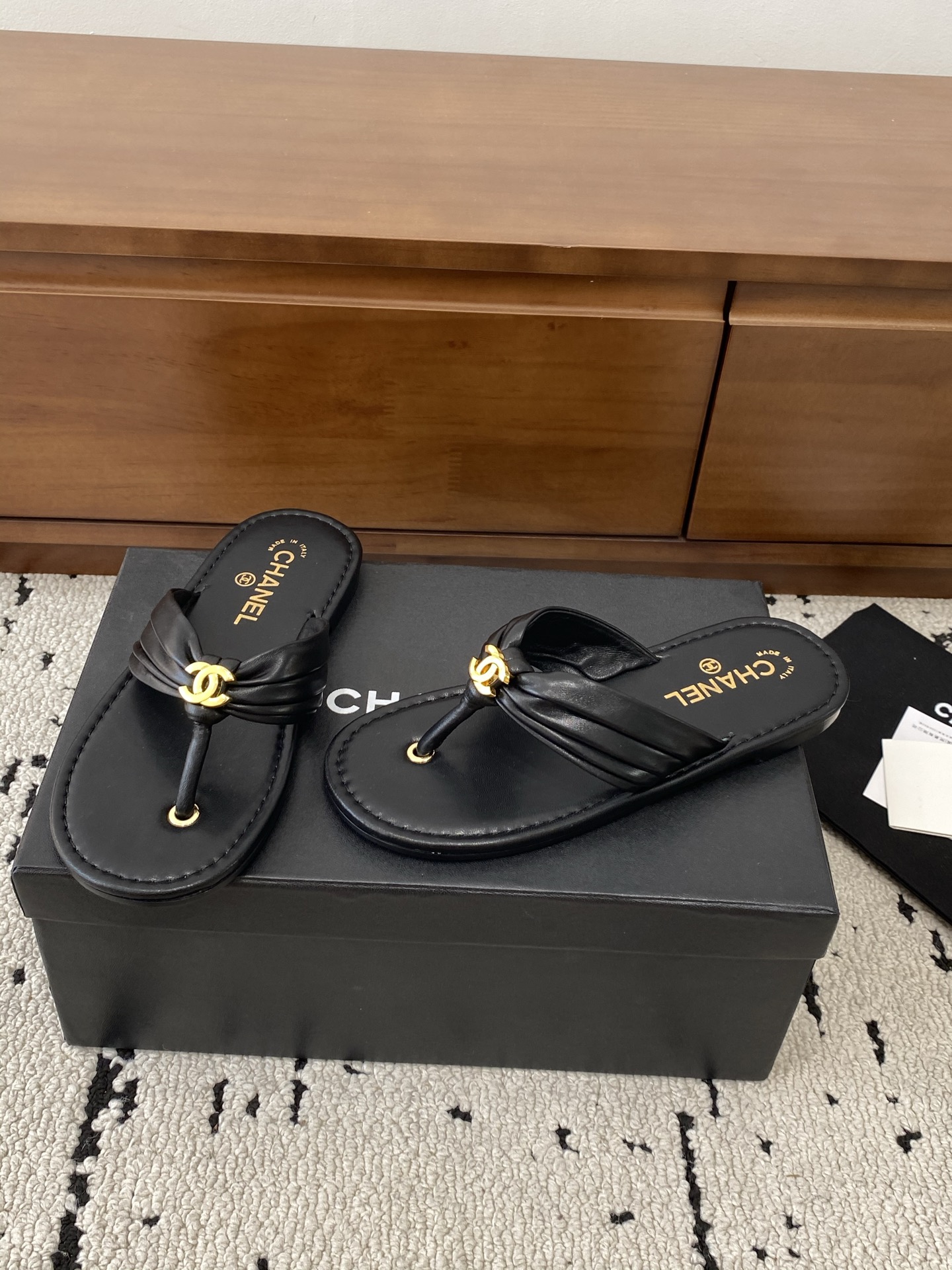 Shoes in Black