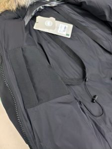 Canada Goose Down Jacket in Black