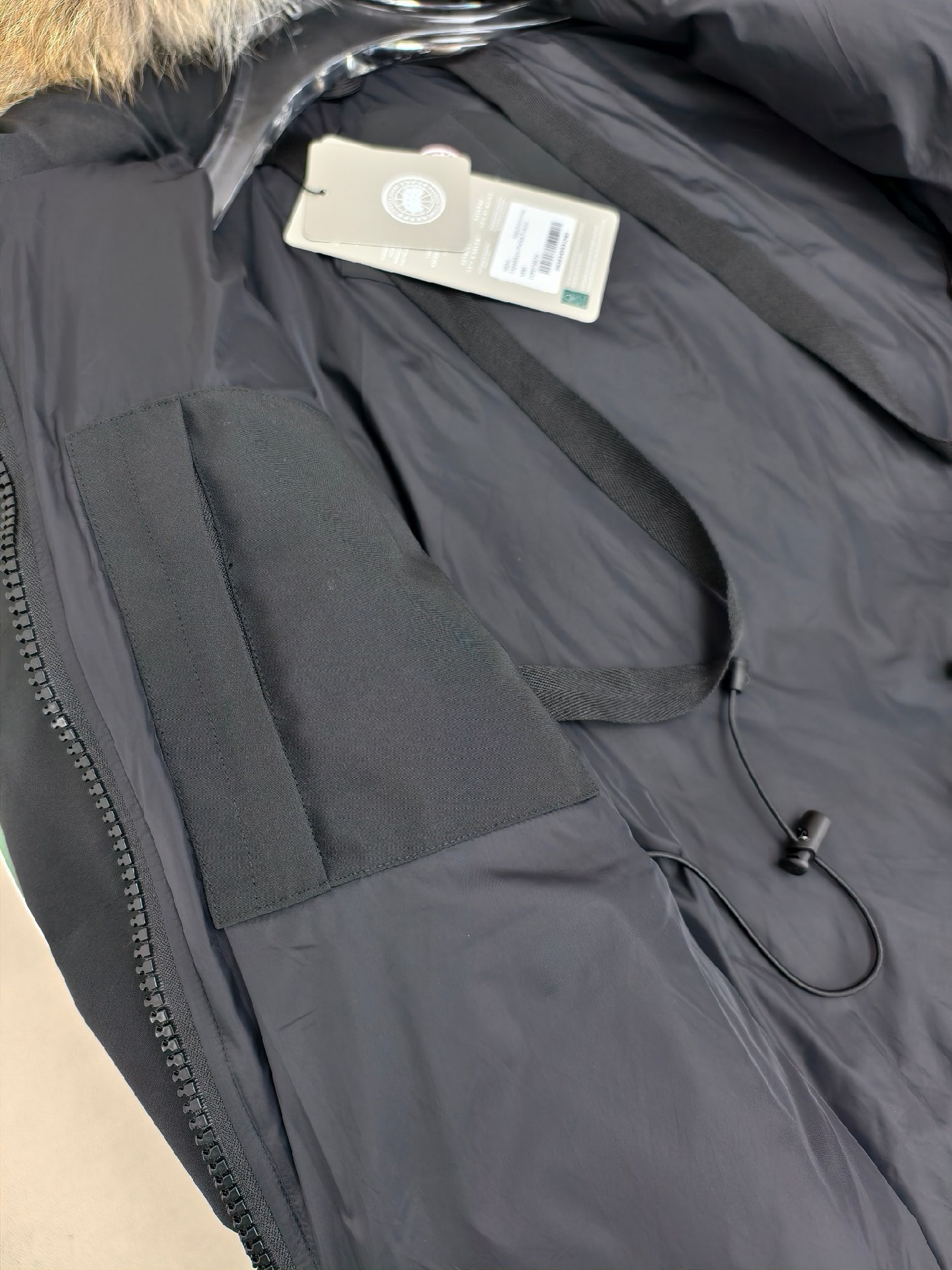 Canada Goose Down Jacket in Black