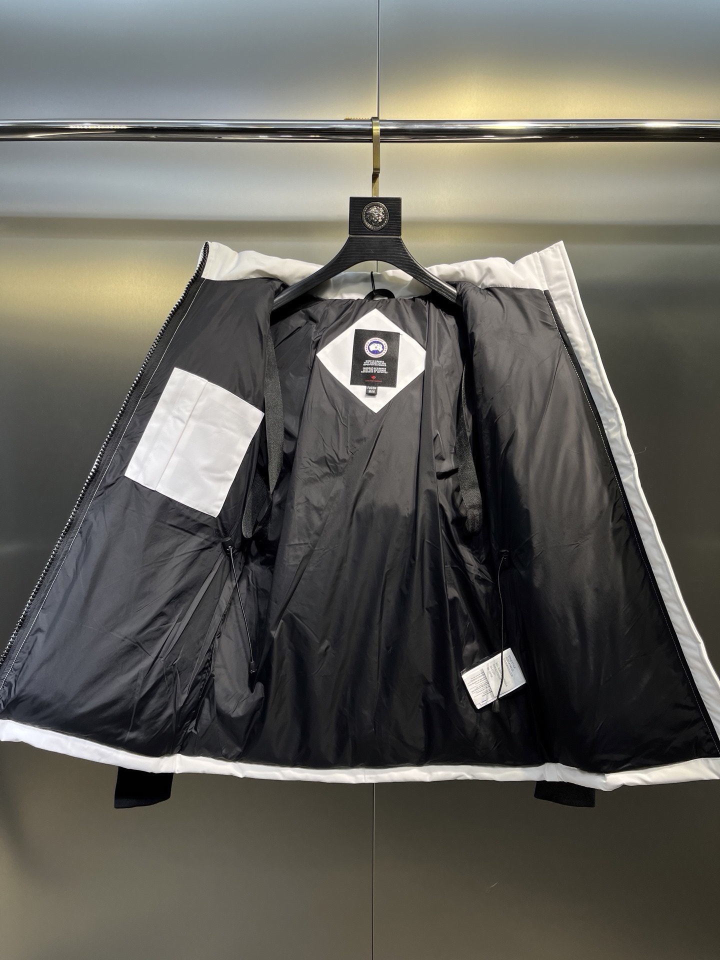 Canada Goose Down Jacket in Black
