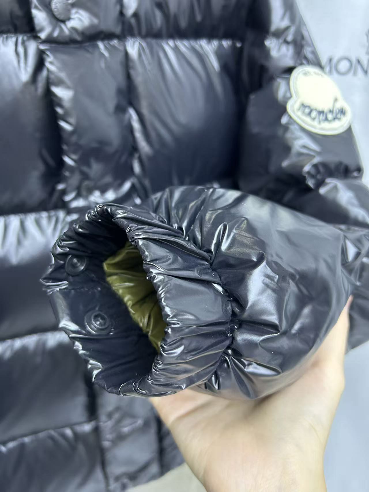 Moncler Down Jacket 12345 in Black