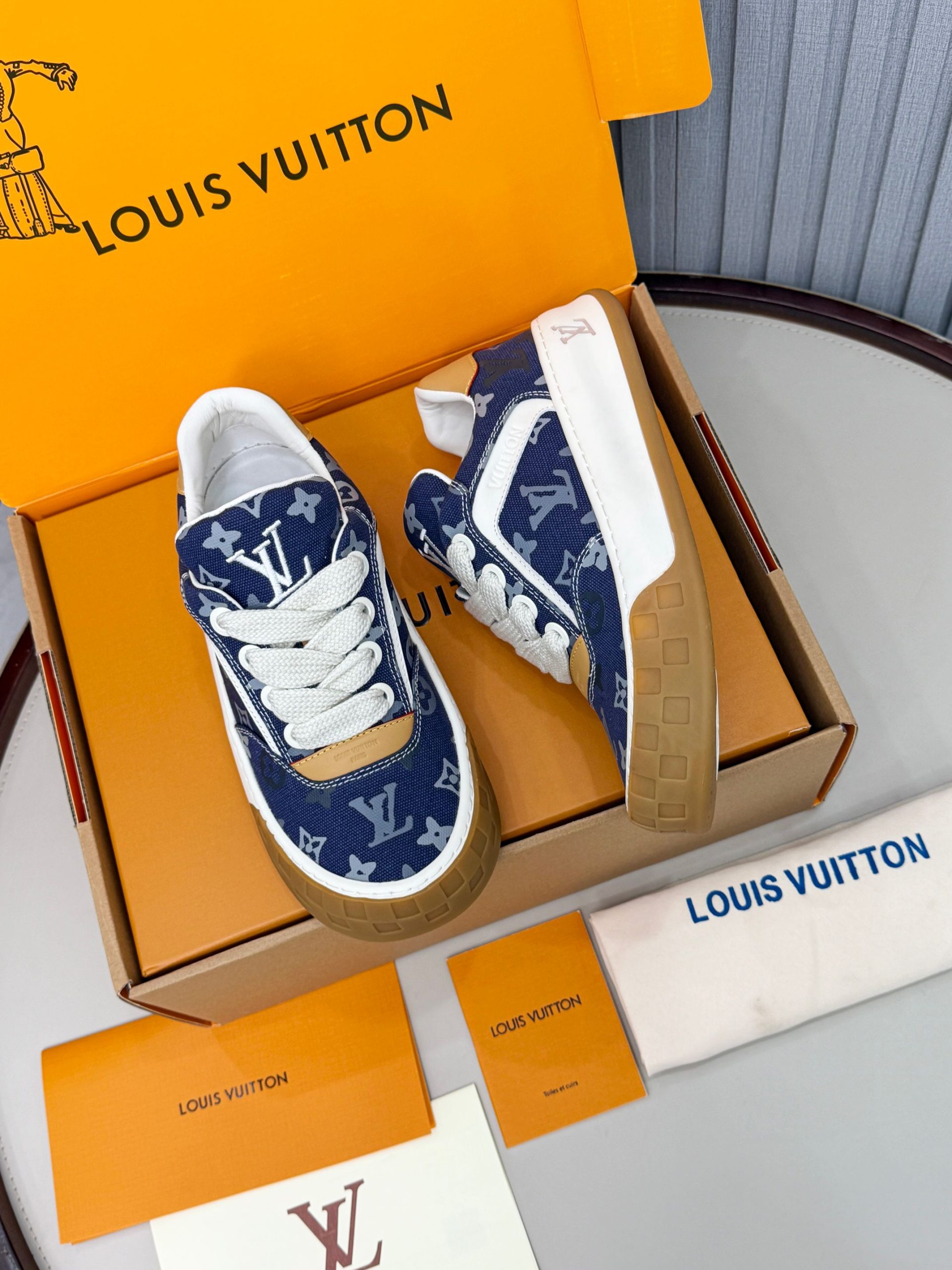 Louis Vuitton Sneakers