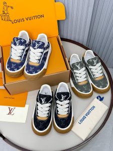Louis Vuitton Sneakers