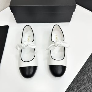 Shoes in Black