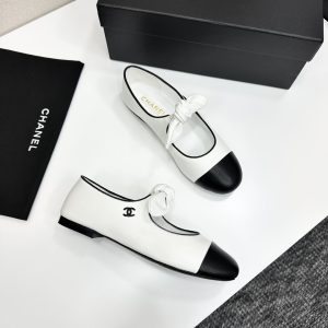 Shoes in Black