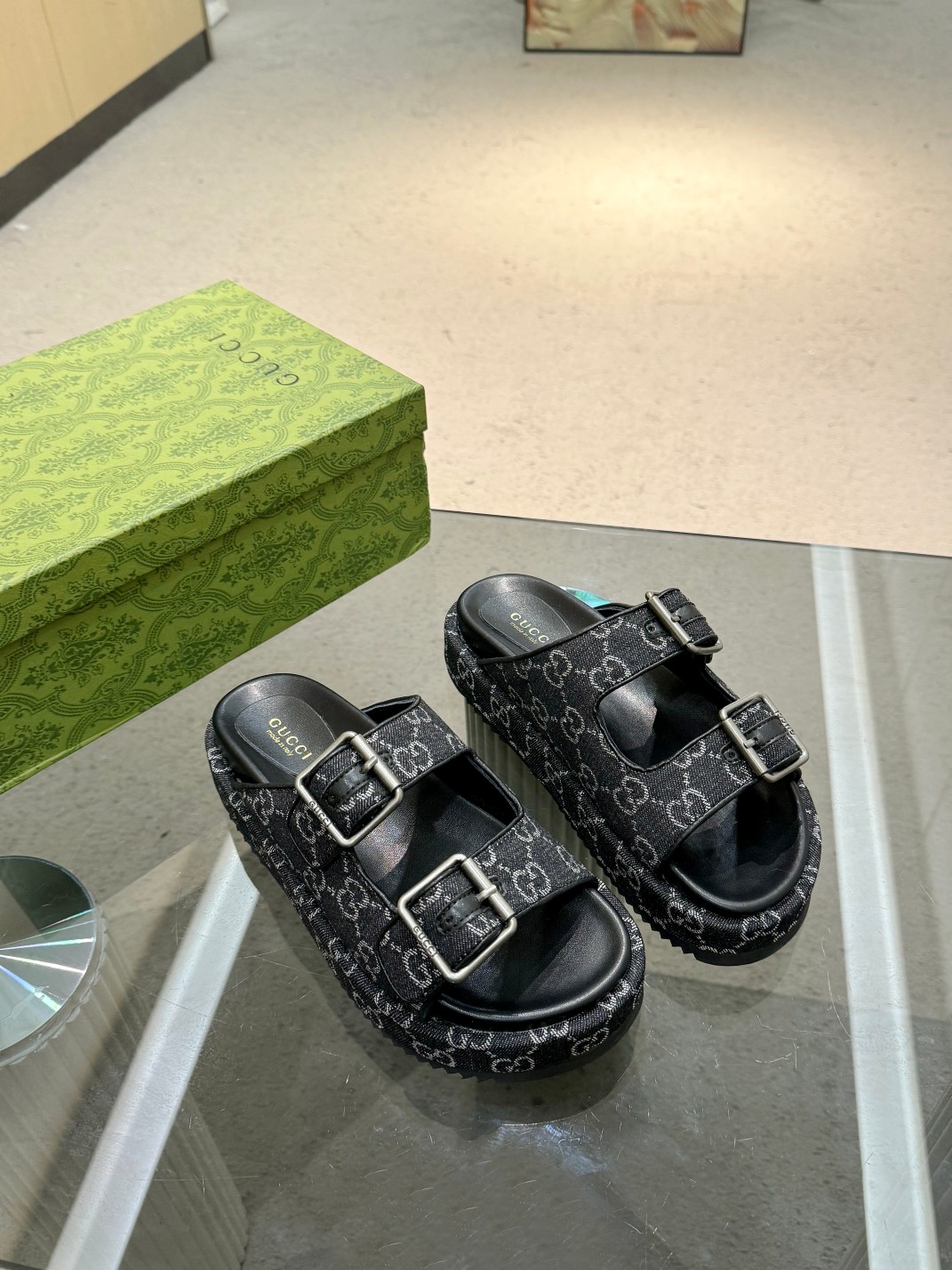 Gucci Sandals