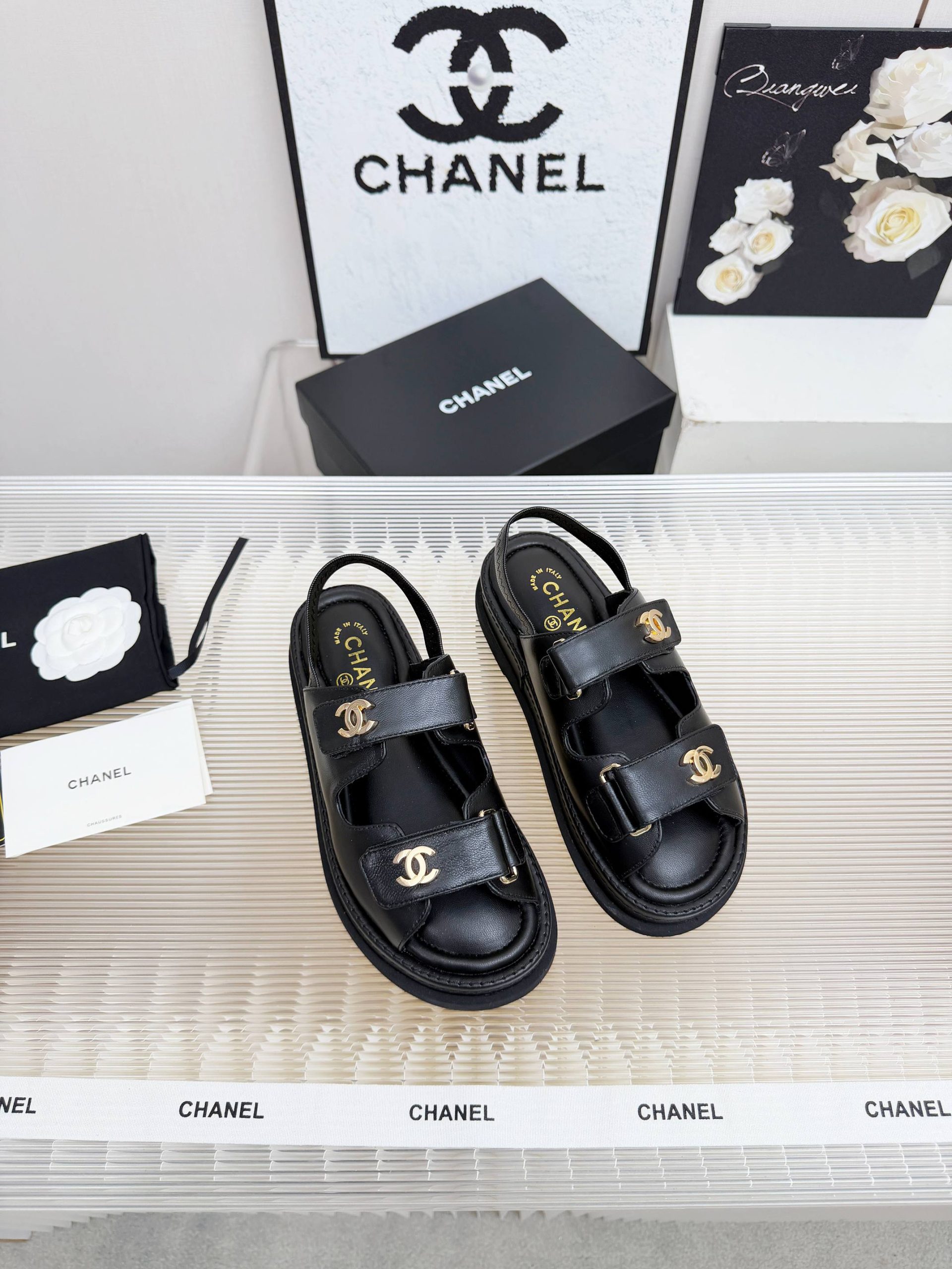 Sandals in Black