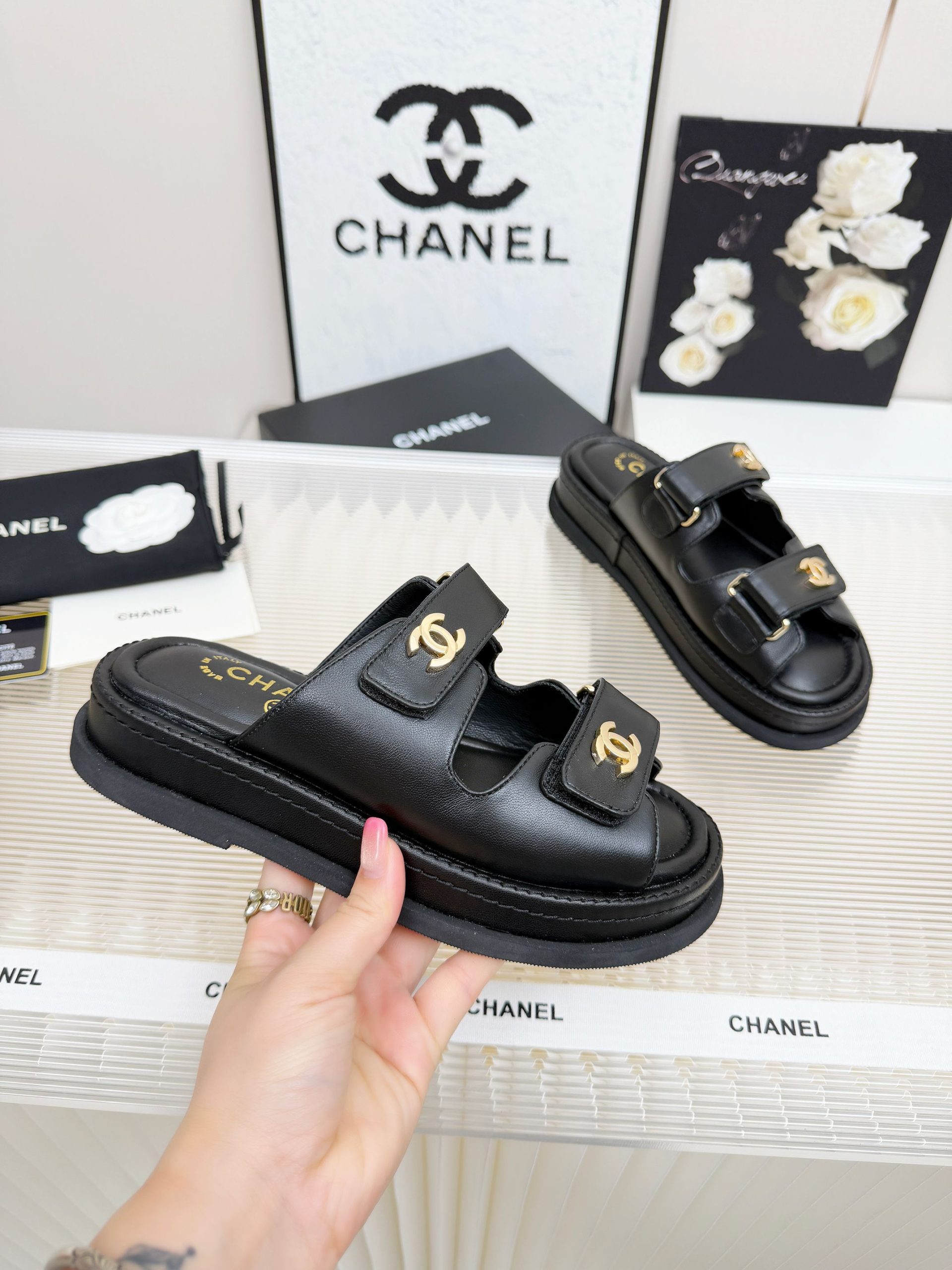 Sandals in Black