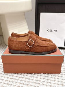 Loafers in Brown