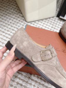 Loafers in Brown