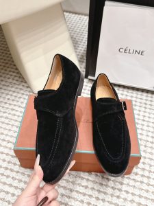 Loafers in Brown
