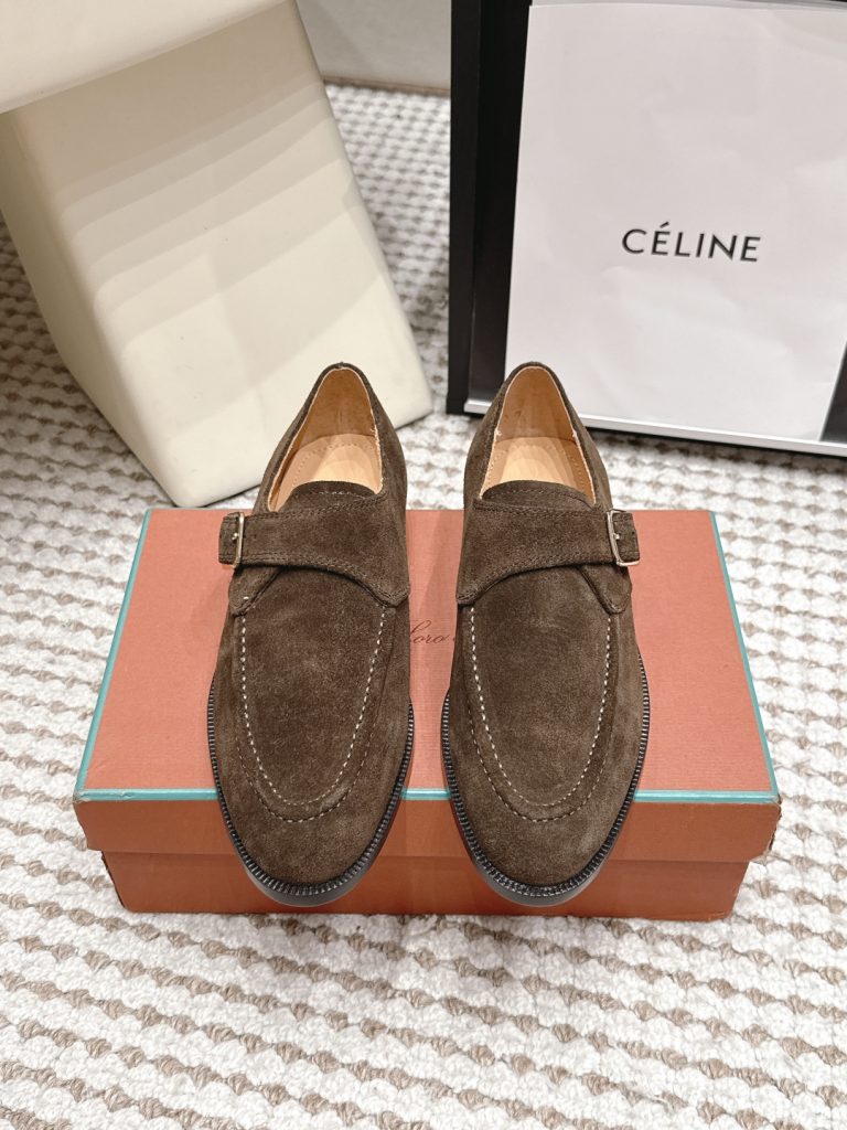 Loafers in Brown