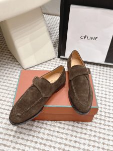 Loafers in Brown