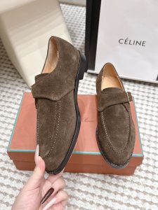 Loafers in Brown
