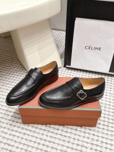 Loafers in Brown