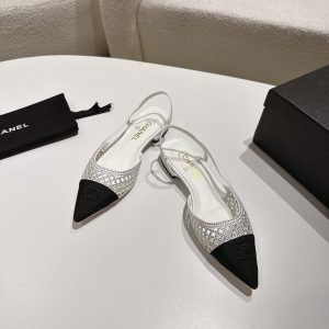 Sandals in Black