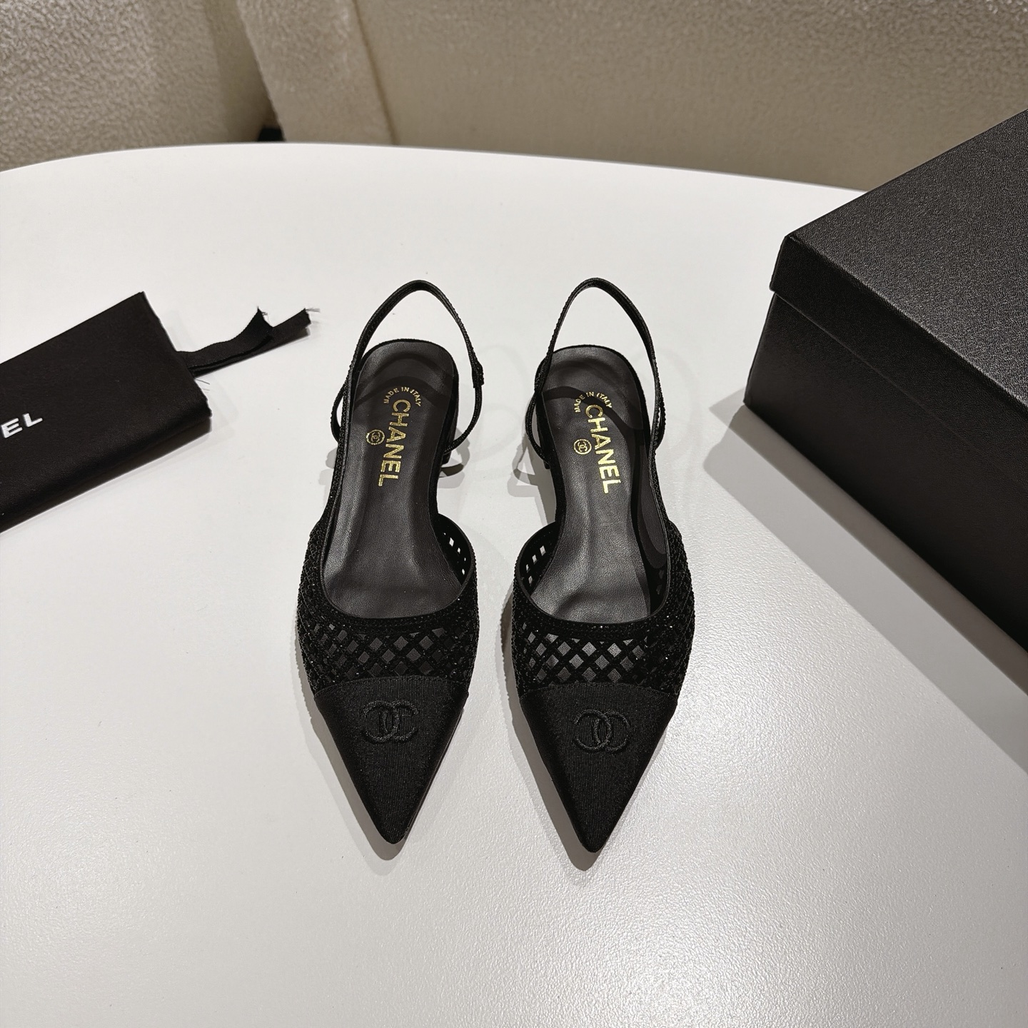 Sandals in Black