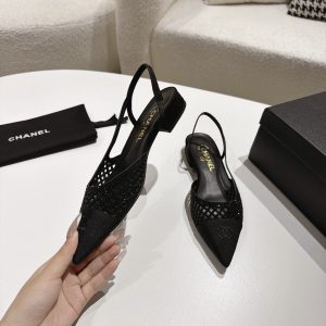 Sandals in Black