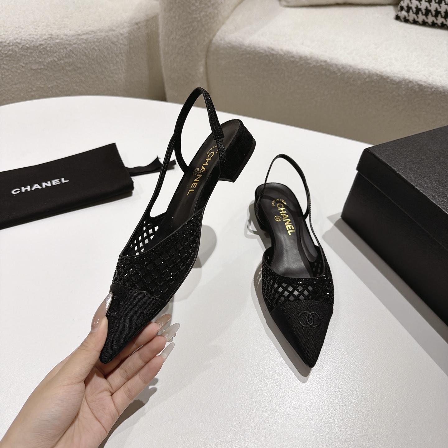 Sandals in Black