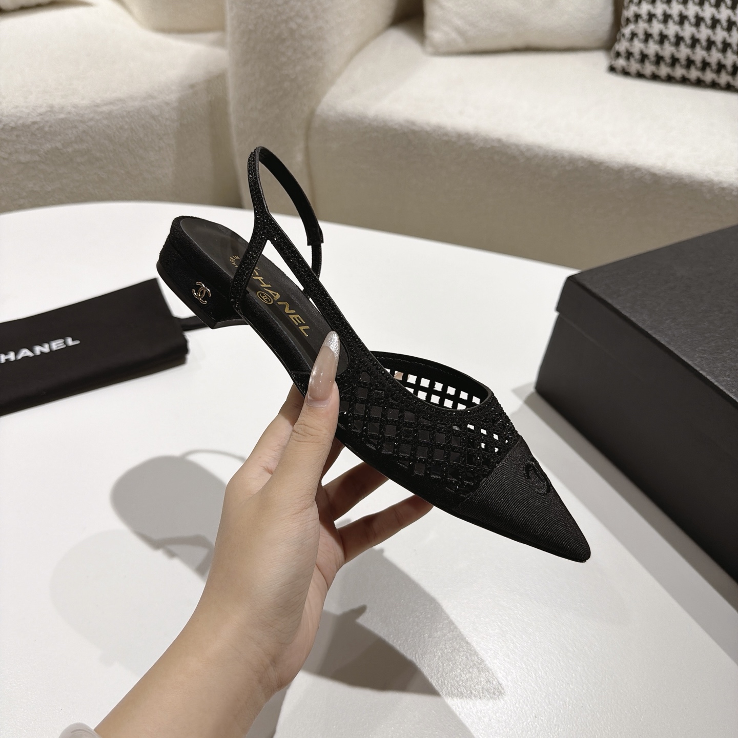 Sandals in Black