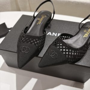 Sandals in Black